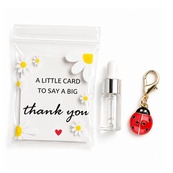 Ajándékcsomag Cuticle Oil Almond + kulcstartó