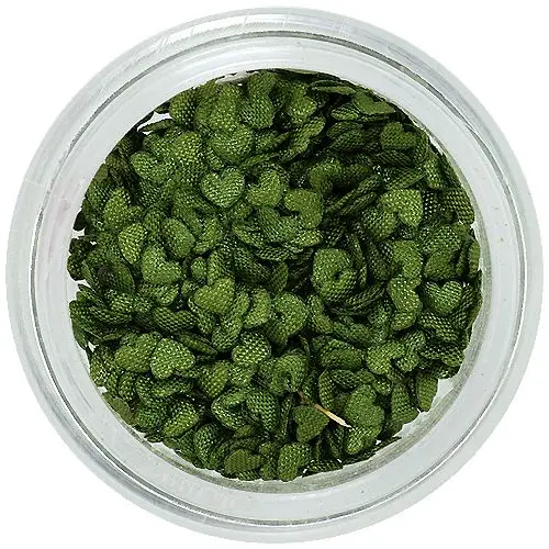 Körömdísz - olivazöld textil szívecskék